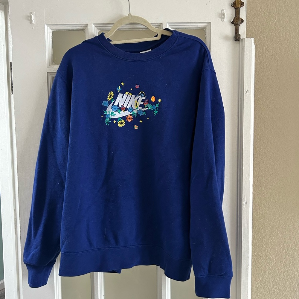 NIKE Sportswear Club Fleece Sweatshirt